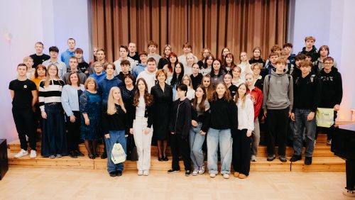 Tikšanās ar Valmieras skolu jauniešiem Valmieras 5. vidusskolā